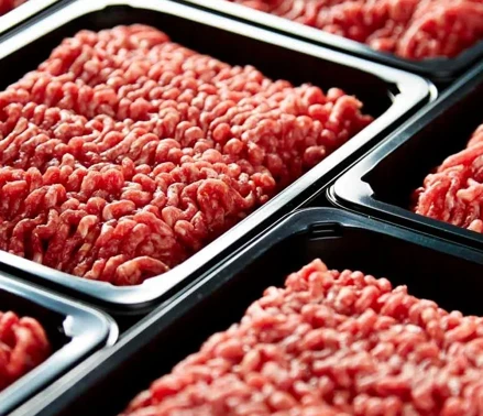 Minced meat in trays